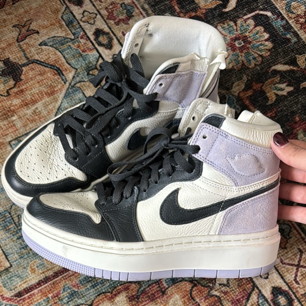 Nike AJ1 platforms
